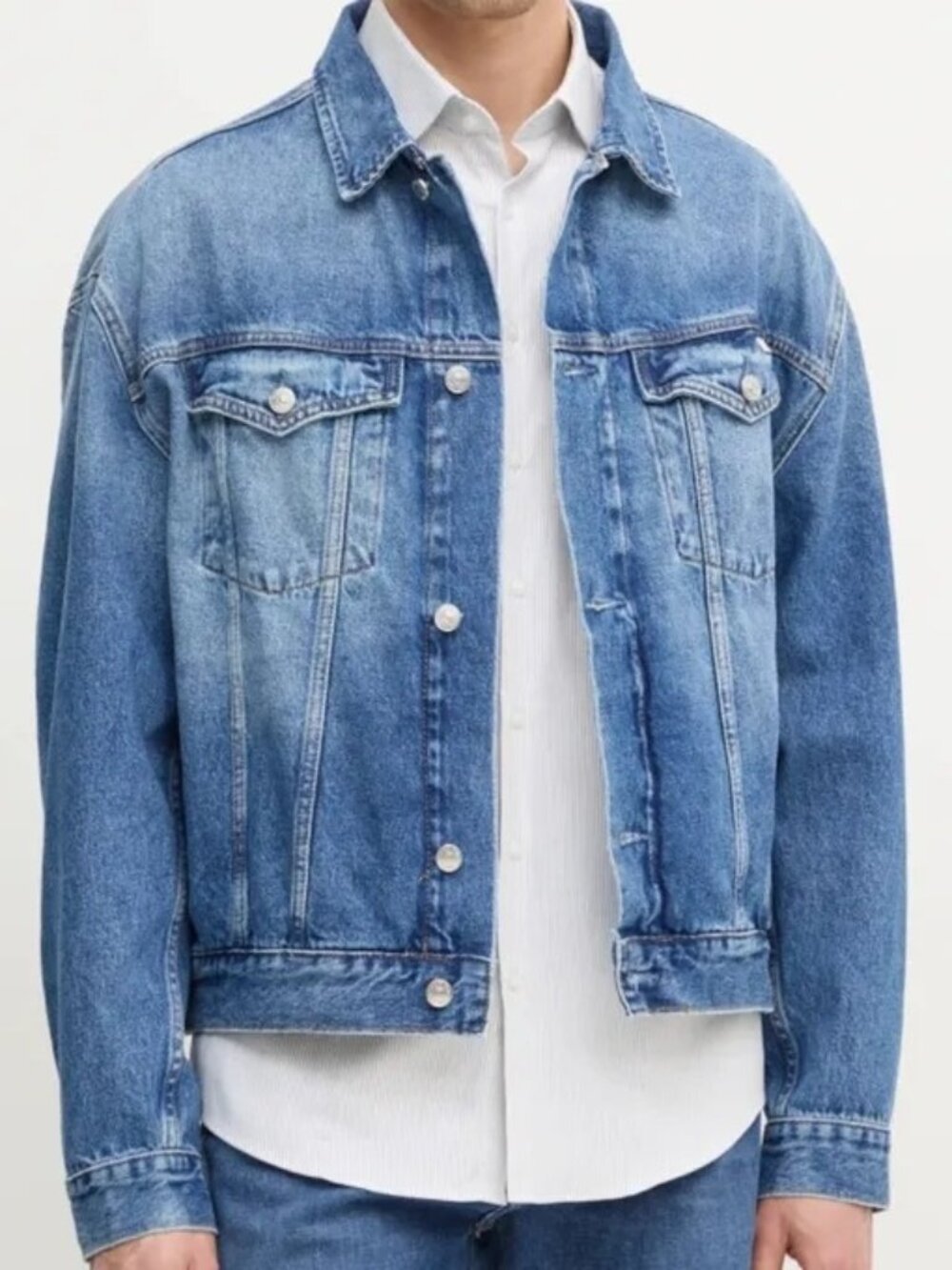 Thunder Trucker Jacket Size XL Blue Snap Buttons 100% Cotton Dual Chest Pockets
